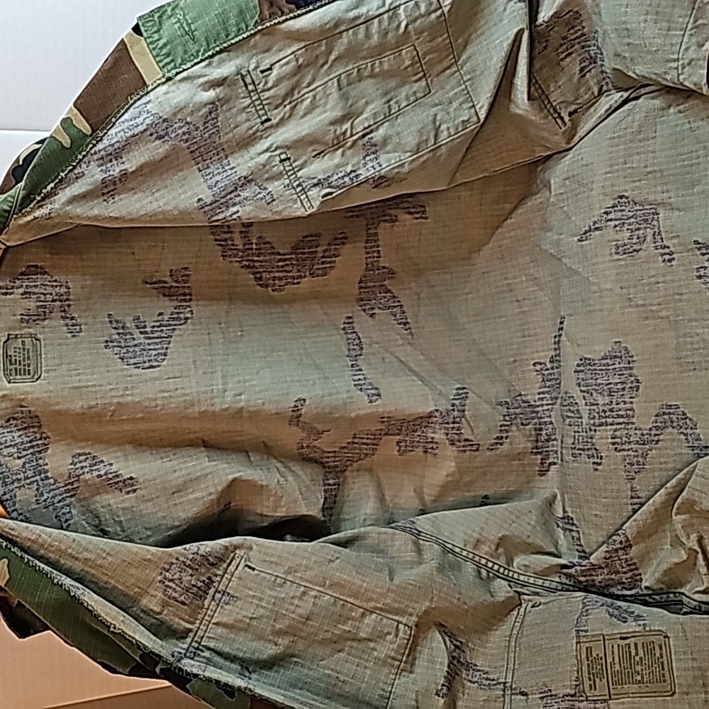 Authentic Army Jacket - image 3